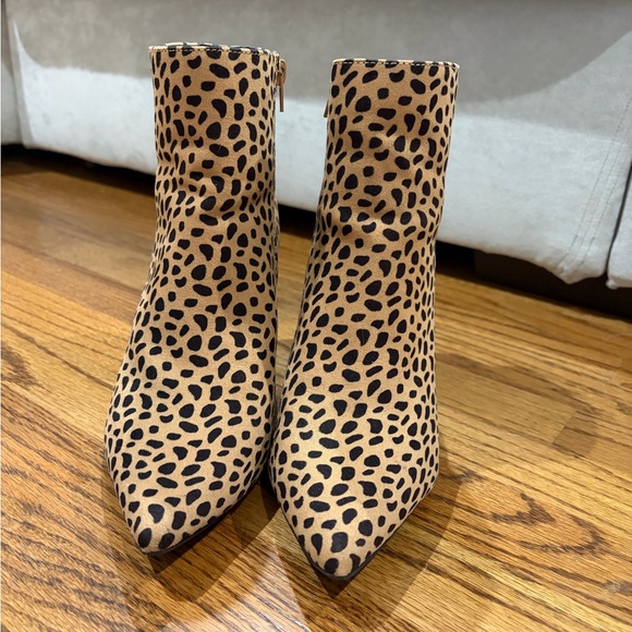 Leopard Print Booties - Picture 3 of 8